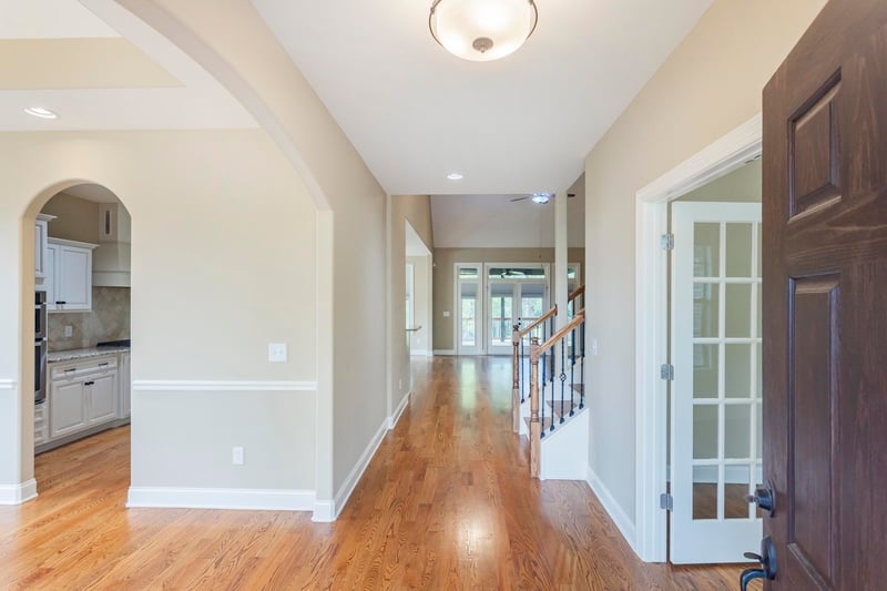 111 Country Hills Dr, Hendersonville, TN 37075