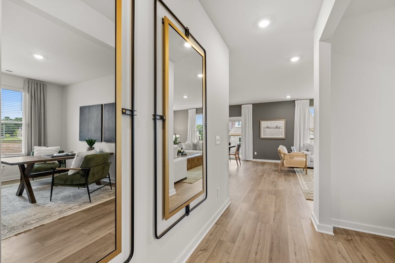 208 Crown Gardens Ct, Hermitage, TN 37076