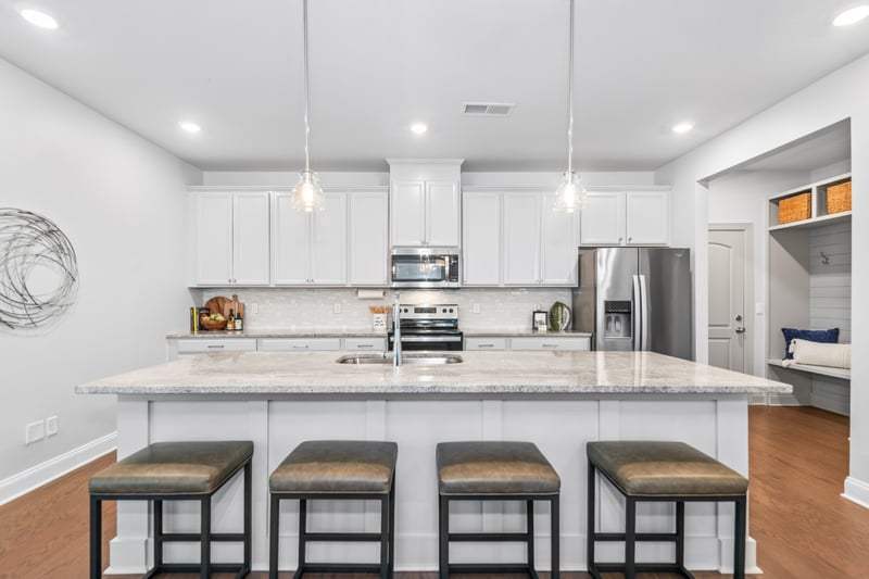 643 Taylor Bend Rd, Columbia, TN 38401