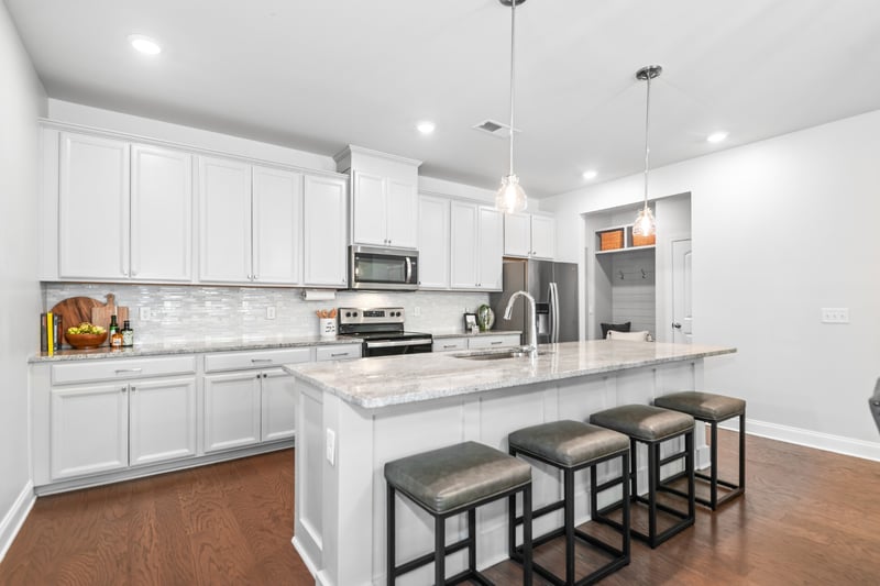 643 Taylor Bend Rd, Columbia, TN 38401