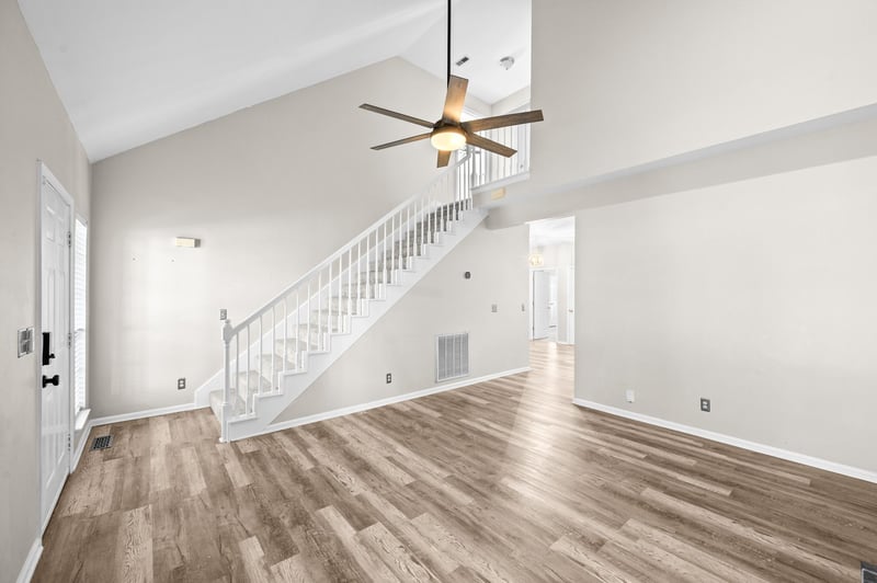 900 Dove Ridge Cir, Nashville, TN 37221