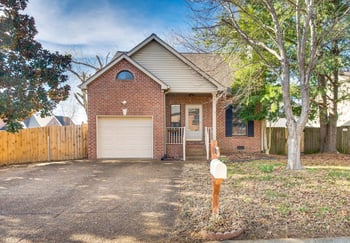 900 Dove Ridge Cir, Nashville, TN 37221