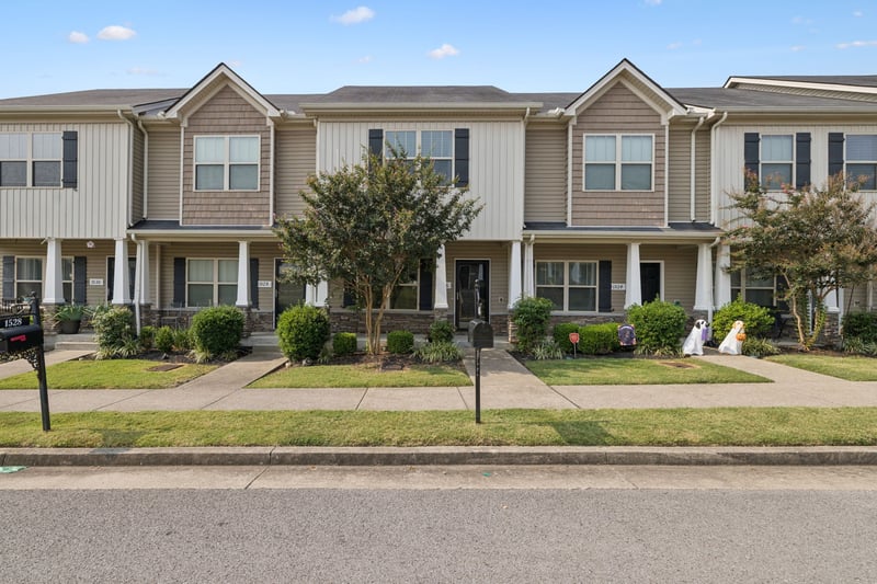 1526 Sprucedale Dr, Antioch, TN 37013