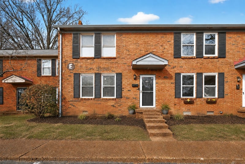 5515 Country Dr #30, Nashville, TN 37211