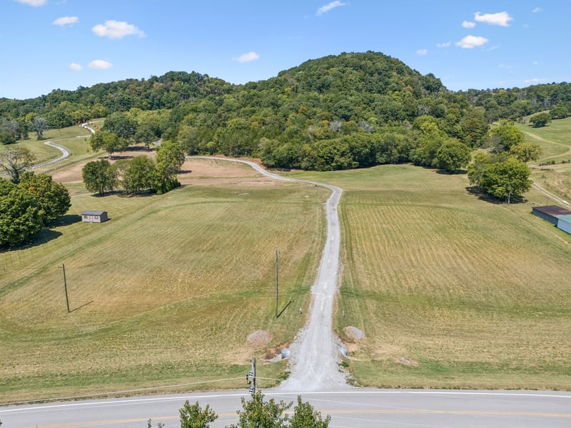 4828 Harpeth Peytonsville Rd, Thompsons Station, TN 37179