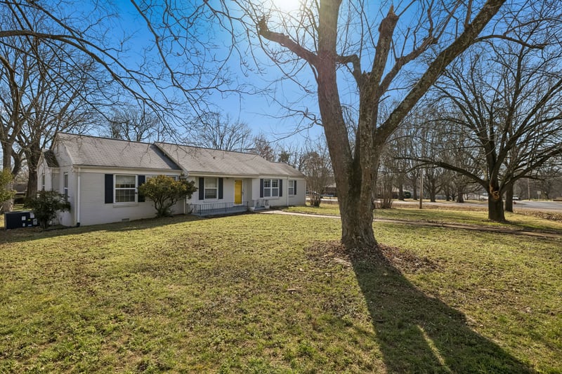 235 Emery Dr, Nashville, TN 37214