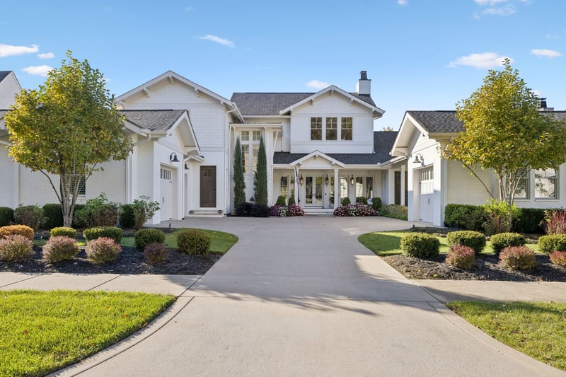 8523 Heirloom Blvd, College Grove, TN 37046