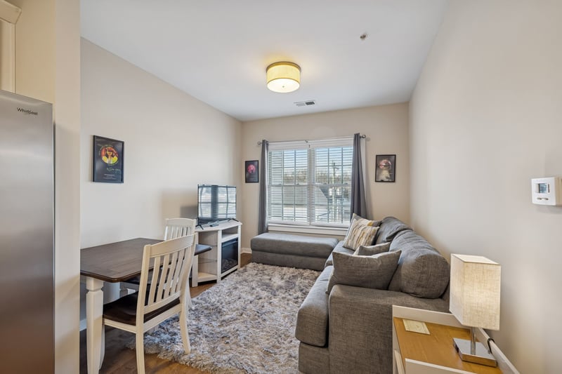 1319 W Main St #303, Franklin, TN 37064