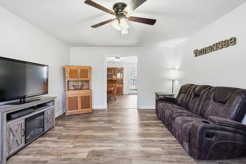 486 Sylvis Rd, Dickson, TN 37055