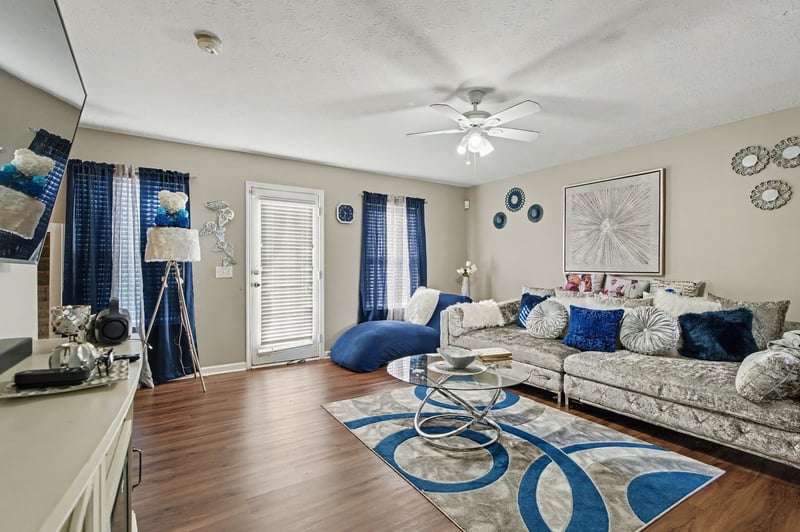 3119 George Buchanan Dr, La Vergne, TN 37086