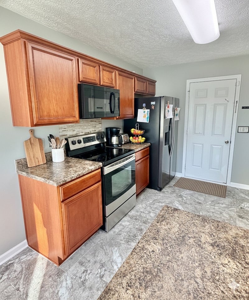 1712 Odessa Ave, Murfreesboro, TN 37128