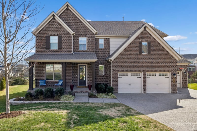 1243 Spruell Dr, Nolensville, TN 37135