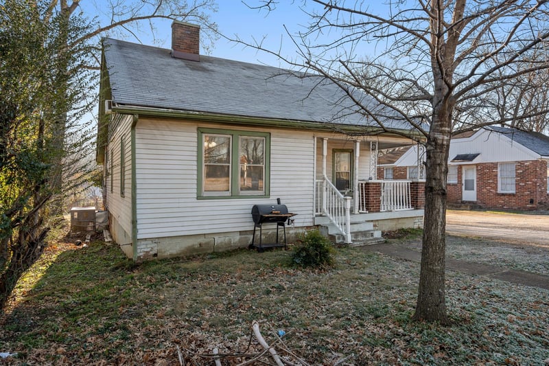 1710 County Hospital Rd, Nashville, TN 37218