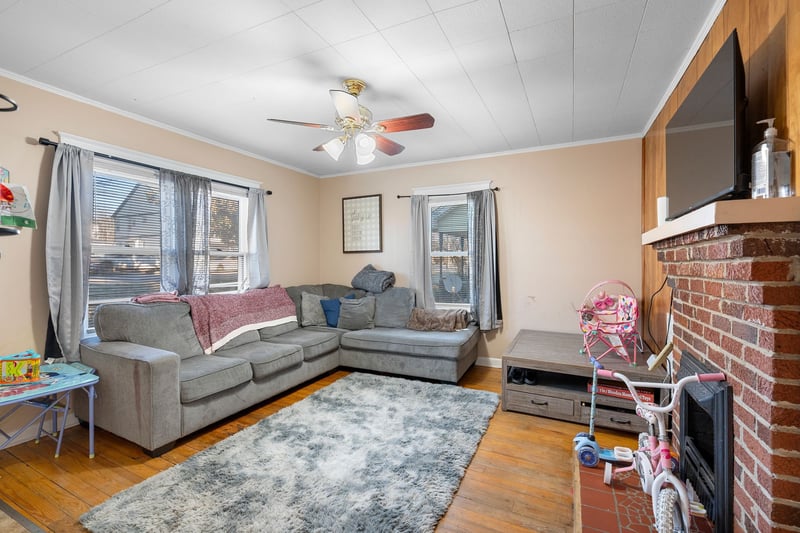 1710 County Hospital Rd, Nashville, TN 37218