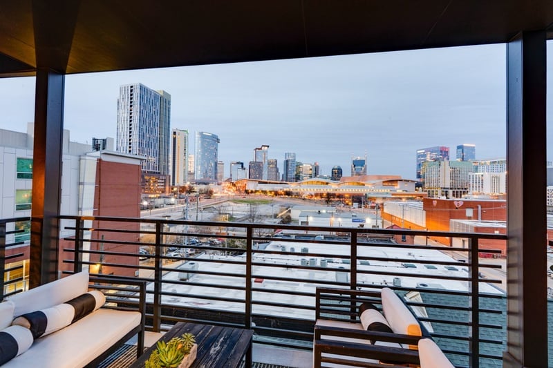 635 7th Ave #406, Nashville, TN 37203