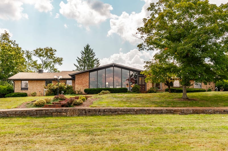 755 Long Hollow Pike, Goodlettsville, TN 37072
