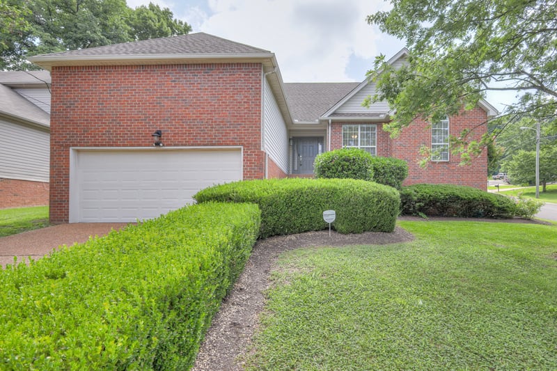 136 Holt Hills Rd, Nashville, TN 37211