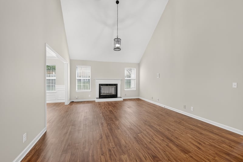 136 Holt Hills Rd, Nashville, TN 37211