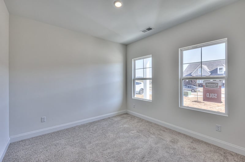 2101 Madelyn Branch Rd, Columbia, TN 38401