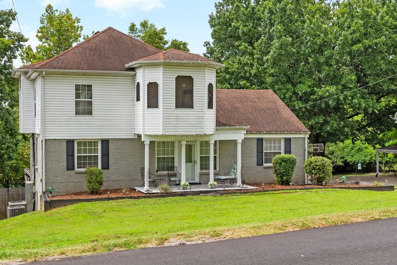 2610 Airpark Dr, Nashville, TN 37206