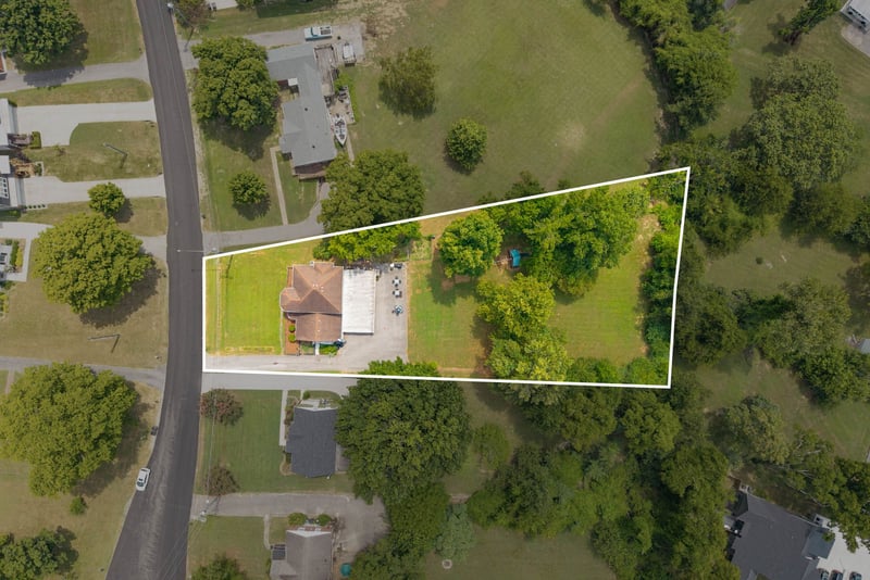 2610 Airpark Dr, Nashville, TN 37206