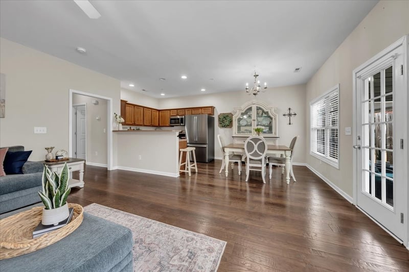 4015 Clinton Ln, Spring Hill, TN 37174