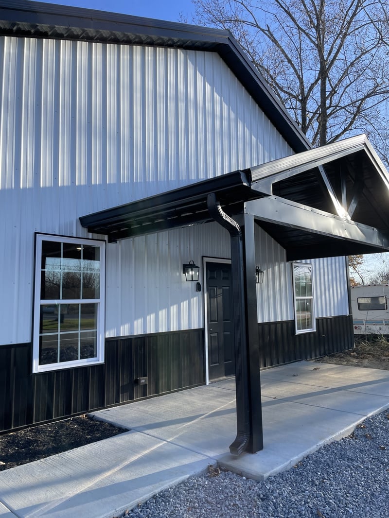 100 Commerce St N, Adams, TN 37010