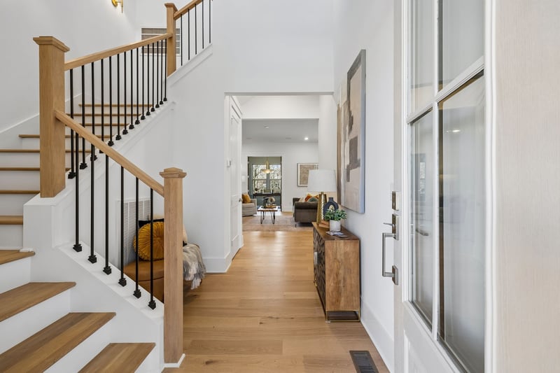 574 Watsonwood Dr, Nashville, TN 37211