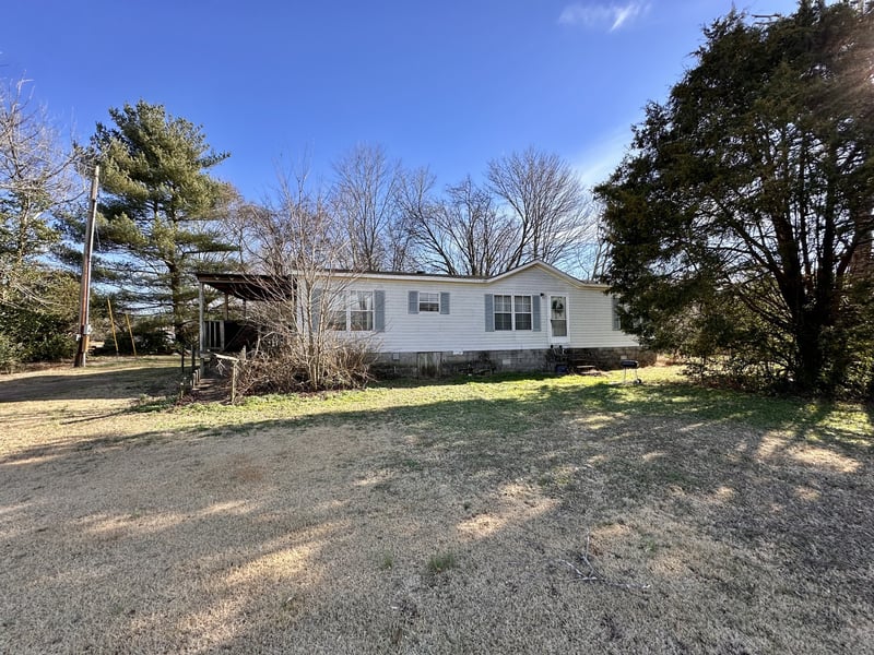 8416 Village Green Dr, Cross Plains, TN 37049