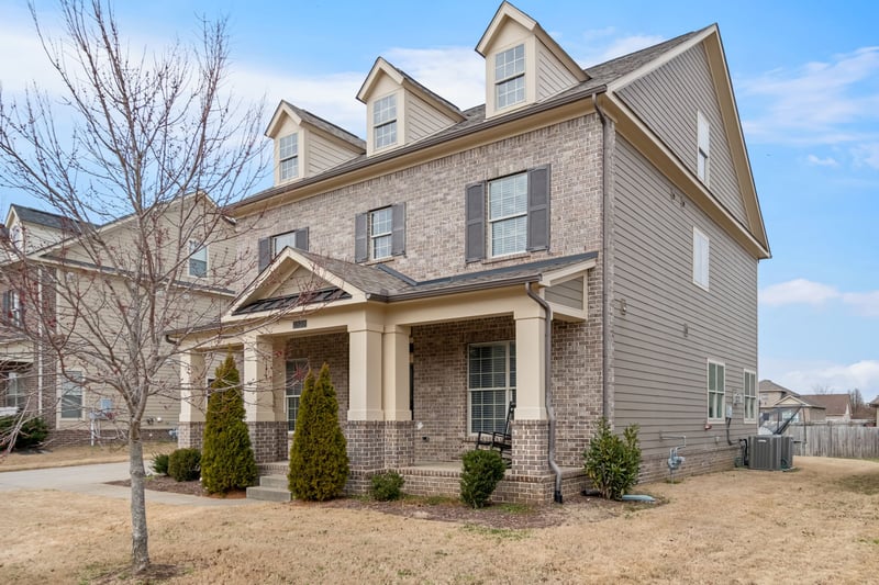 4838 Kingdom Dr, Murfreesboro, TN 37128