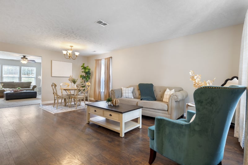 1022 Lexington Farms Dr, Spring Hill, TN 37174