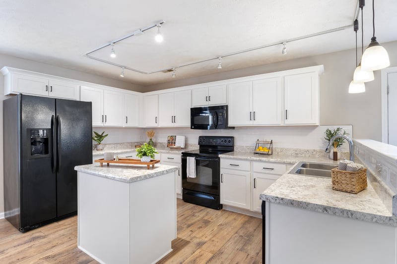 1022 Lexington Farms Dr, Spring Hill, TN 37174