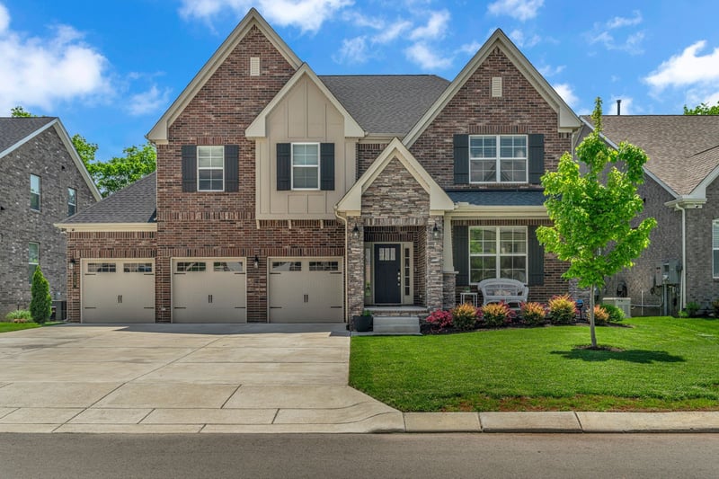 219 Caroline Way, Mount Juliet, TN 37122