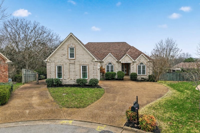 132 Windchase Rn, Hermitage, TN 37076