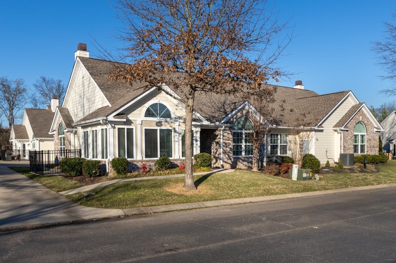 825 S Browns Ln #901, Gallatin, TN 37066