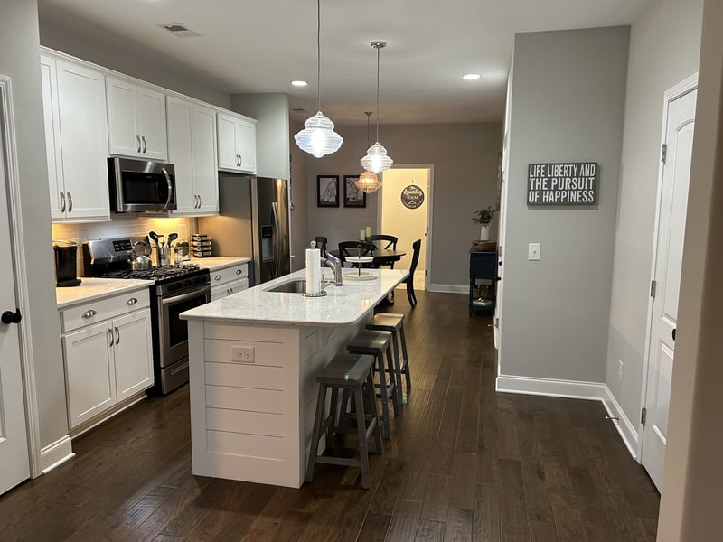 1605 Drakes Creek Rd, Hendersonville, TN 37075