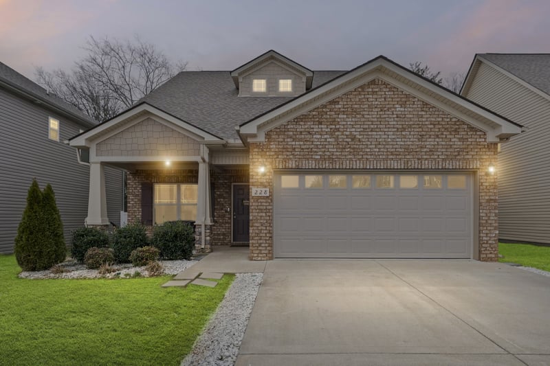 228 Eusa Cantrell Ln, Smyrna, TN 37167