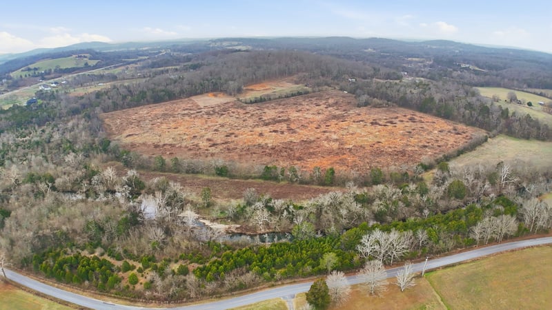 1389 Beasleys Bend Rd, Lebanon, TN 37087