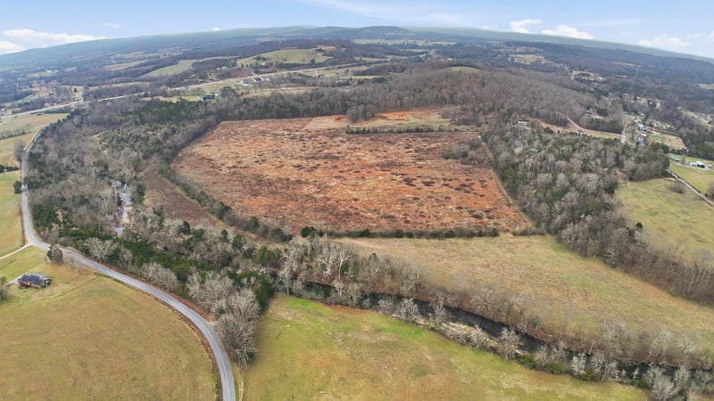 1389 Beasleys Bend Rd, Lebanon, TN 37087