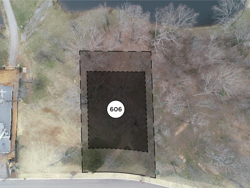 8221 Jolene Dr, College Grove, TN 37046