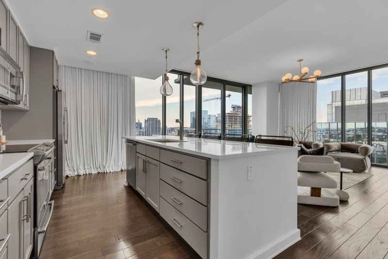 1212 Laurel St #1815, Nashville, TN 37203