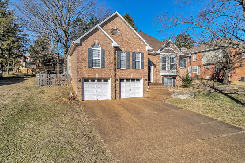 2015 Woods Rn, Mount Juliet, TN 37122