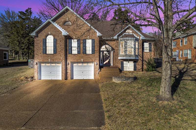 2015 Woods Rn, Mount Juliet, TN 37122