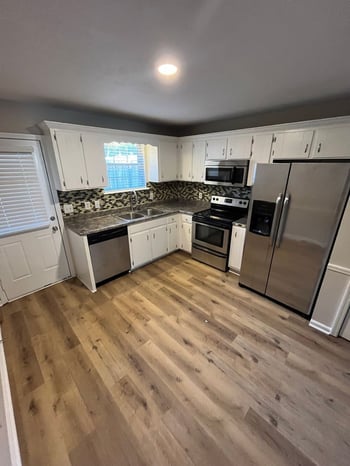 680 Mercer Dr, Hermitage, TN 37076