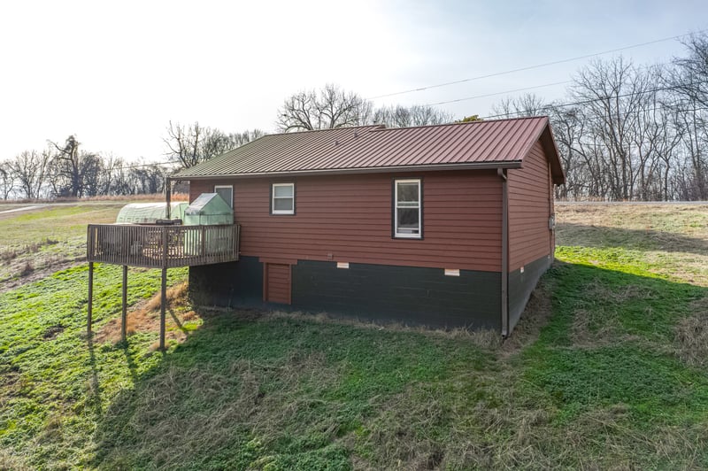 2070 Garner Rd, Mount Pleasant, TN 38474