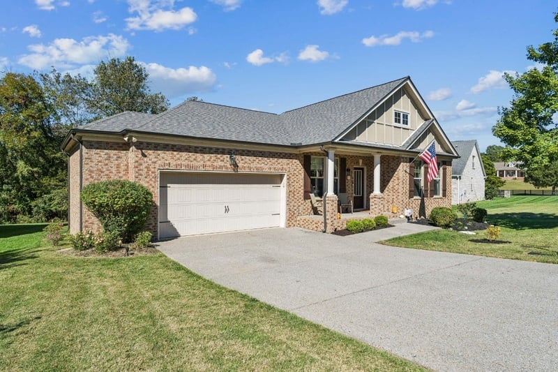 2704 Alvin Sperry Ps, Mount Juliet, TN 37122