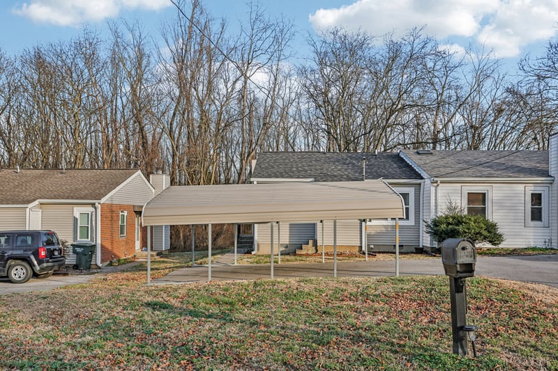 4614 Woodside Dr, Old Hickory, TN 37138