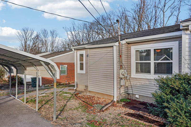 4614 Woodside Dr, Old Hickory, TN 37138