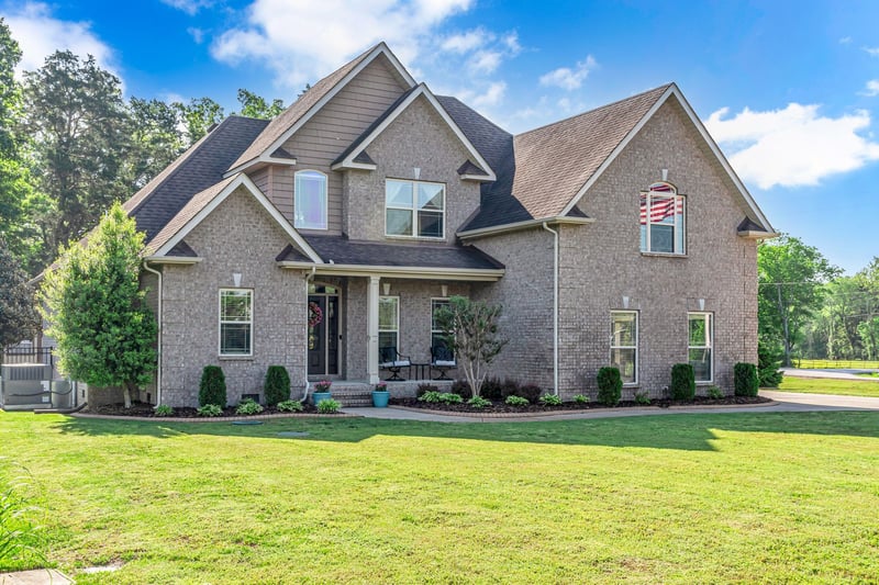 1002 Loblolly Dr, Murfreesboro, TN 37128