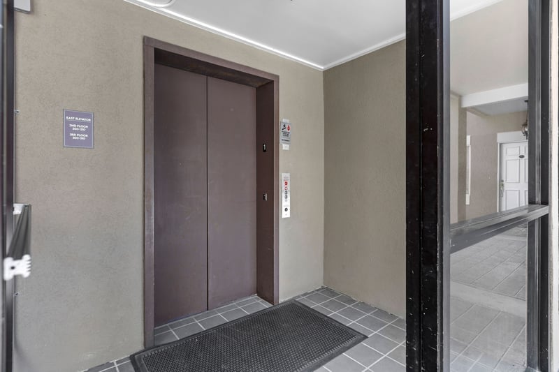 3818 West End Ave #103, Nashville, TN 37205